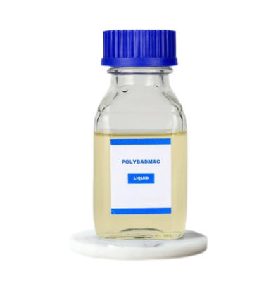 สารแก้ไขน้ําเหลวสีเหลือง สารระบายน้ํา PolyDADMAC Polydiallyldimethylammonium Chloride